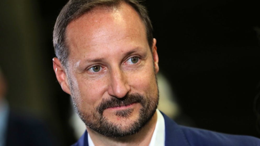 Norwegens Kronprinz Haakon ist keine Leseratte. Lieber hört er Hörbücher.