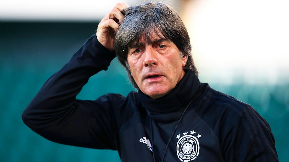 Deutschland-Trainer Jogi Löw könnte zwei seiner drei EM-Gegner schon vor der Auslosung kennen.