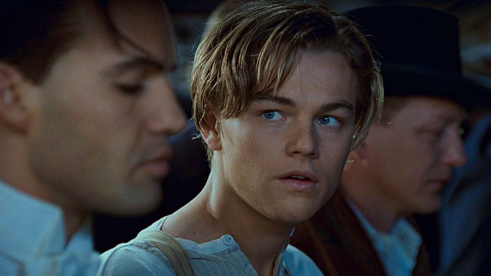 Verfilmungen echter Katastrophen. Die Hollywood-Verfilmung war bekanntermassen mit einem blutjungen Leonardo DiCaprio ...