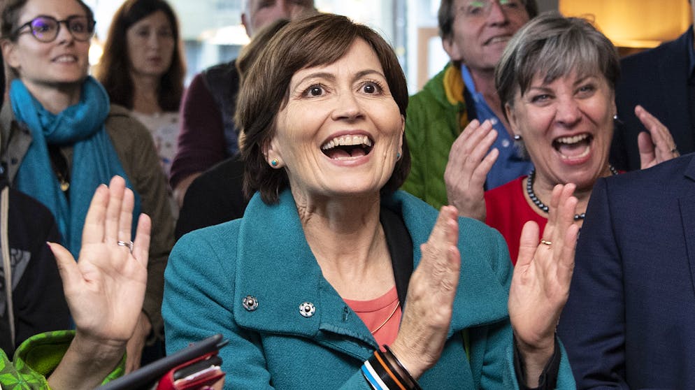 Gewinner und Verlierer der eidgenössischen Wahlen. Sie ist die strahlende Siegerin der Wahlen: Grünen-Präsidentin Regula Rytz. Ihre Partei kann den Wähleranteil mit 13,2 Prozent verdoppeln, sie ist erstmals stärker als die CVP.