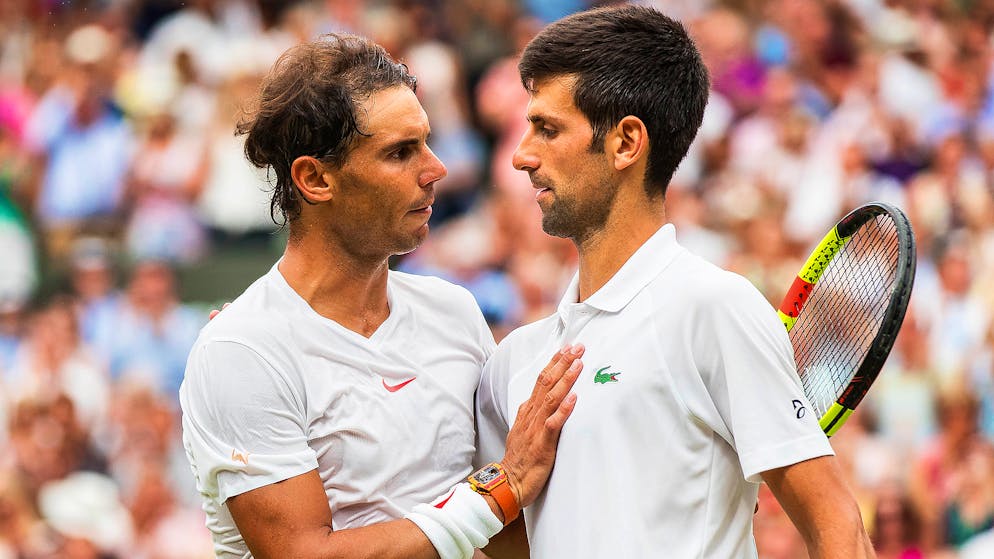 Zwei der Aushängeschilder am neu konzipierten Davis-Cup-Finalturnier: Die Weltnummern 1 Novak Djokovic (rechts.) und 2 Rafael Nadal werden in Madrid dabei sein.
