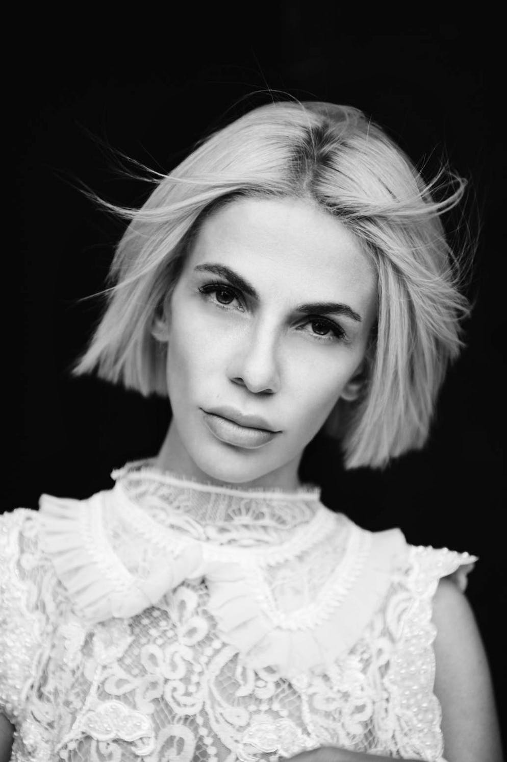 Ezgi Cinar sui sogni: «Ho sempre fatto tutto quello che volevo e ho realizzato i miei sogni. Solo un sogno che avevo all’età di quattro o cinque anni non si è avverato.»