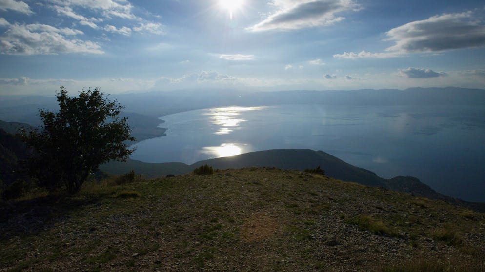 Das sind die Top-Reiseländer 2020. Selten kann man in ein brandneues Land reisen: Den dritten Rang erobert Nordmazedonien, bekannt «für seine hervorragende Küche, alte Traditionen und Natur». 2020 gibt es zudem Flugverbindungen zum UNESCO-geschützten Ohridsee.