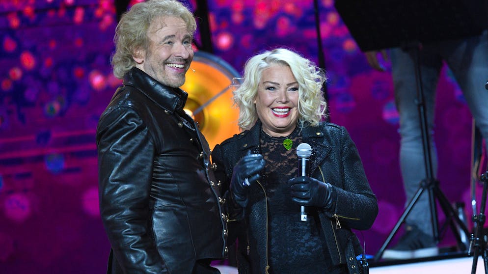 Thomas Gottschalk: «Gottschalks grosse 80er Jahre Show». Thomas Gottschalk und Kim Wilde («Kids in America»).