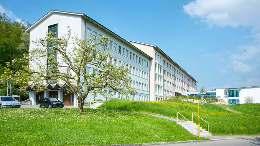 Das defizitäre Spital Laufen soll durch ein Gesundheitszentrum ohne stationäre Angebote ersetzt werden.