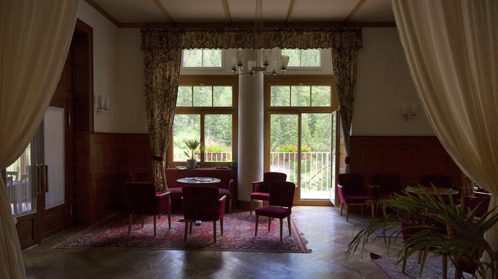 Achtung, hier spukts! Gruselige Orte in der Schweiz. ... jemand da ist, auch wenn keiner zu sehen ist.