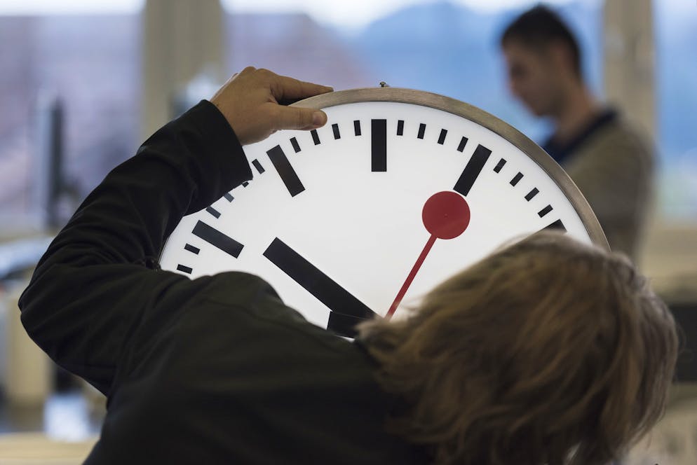 Bei den SBB dauert die Fahrt in diesem Jahr oft länger. 