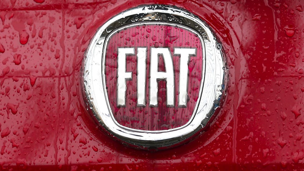 Der US-italienische Autokonzern Fiat Chrysler sucht nach der geplatzten Fusion mit Renault offenbar nach einem neuen Partner. (Symbolbild)