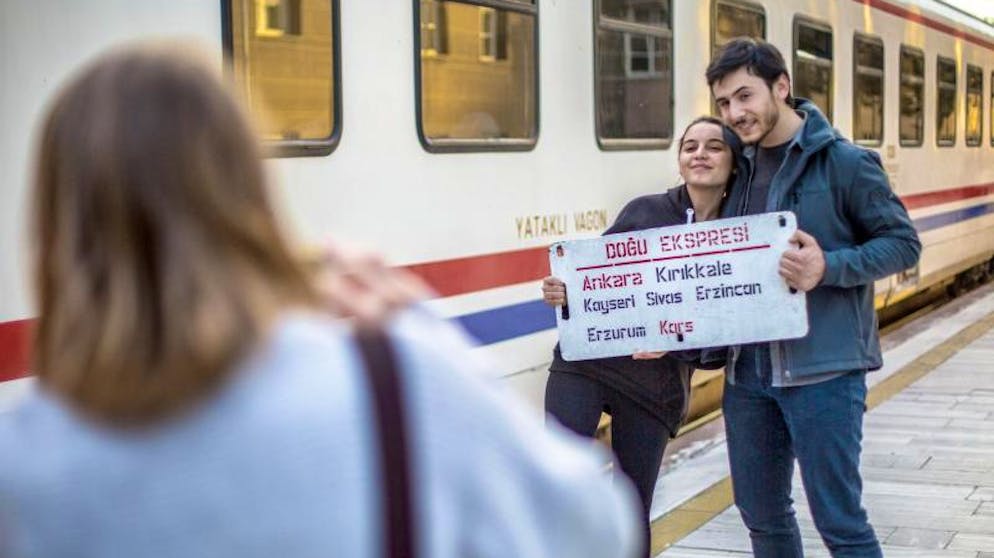 Im Zug von Ankara bis an die armenische Grenze. Die Reise im Ost-Express ist durch Instagram erst richtig populär geworden.