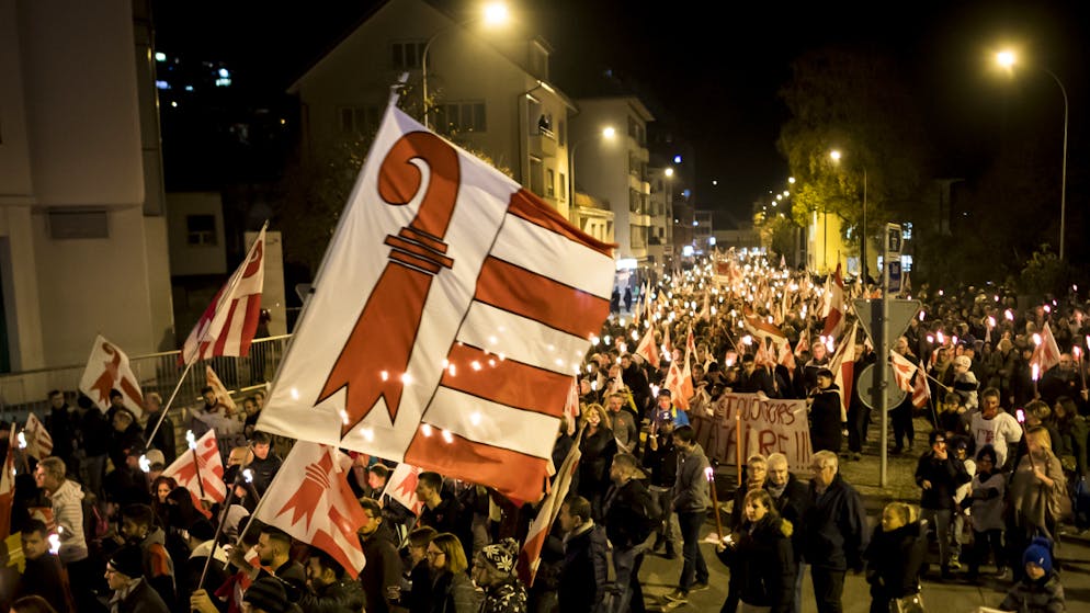 Den Anhängern eines Kantonswechsels von Moutier zum Jura kann es kaum rasch genug gehen mit einer neuen Abstimmung. Bern will hingegen erst wasserdichte Regeln für eine neue Abstimmung.