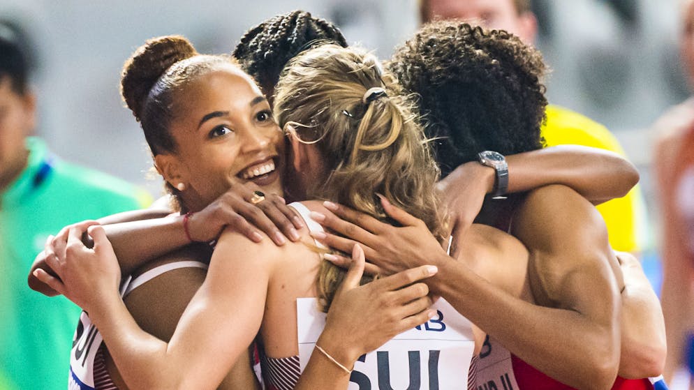 Die Schweizerinnen freuen sich über eine weiteren nationalen Rekord