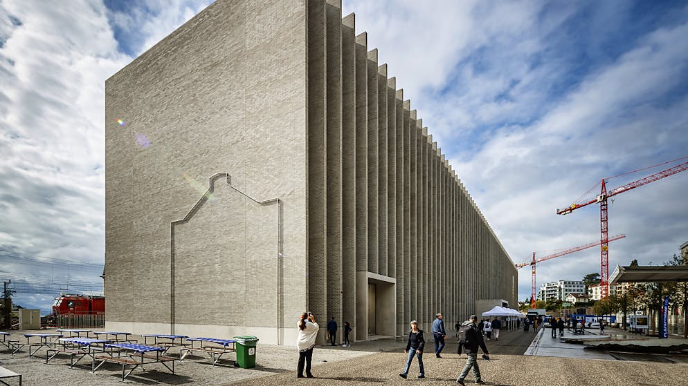 Grosse Neugier ausgelöst hat das neue Musée cantonal des Beaux-Arts in Lausanne schon in seiner ersten Woche.