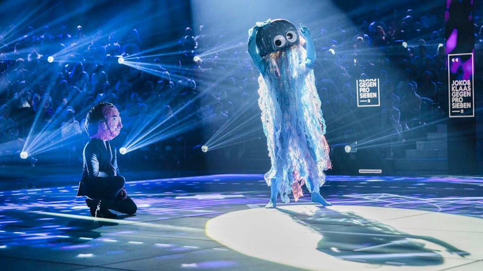 Wer ist die Qualle?. In der neuen Ausgabe wird «The Masked Singer» gespielt. Wer verbirgt sich wohl hinter dem Quallenkostüm?