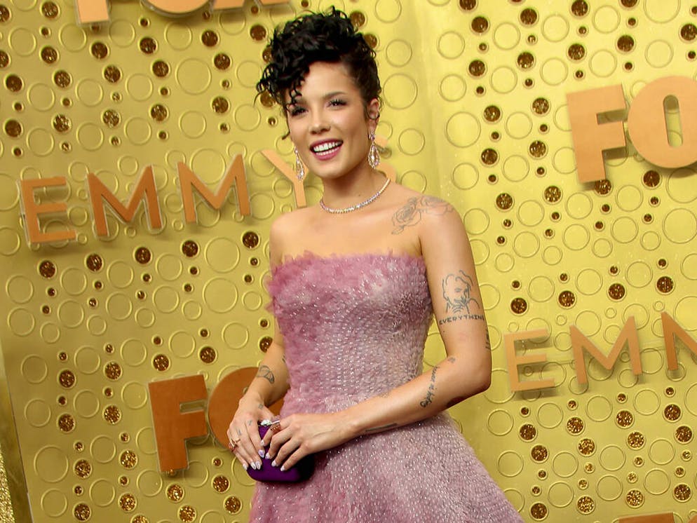 71st Emmy Awards (2019) Arrivals held at the Microsoft Theatre in Los Angeles, California.
Featuring: Halsey, Rami Kadi gown, ombre, purple clutch
Where: Los Angeles, California, United States
When: 22 Sep 2019
Credit: Adriana M. Barraza/WENN.com