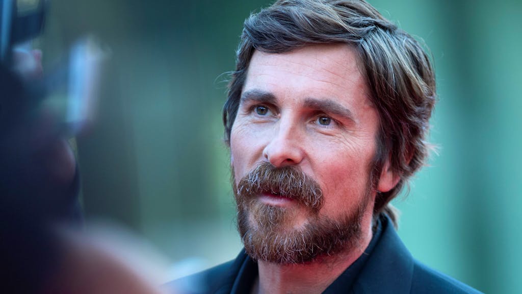 Interview. Christian Bale: «Ich sah das letzte Rennen von Senna. Das war hart»