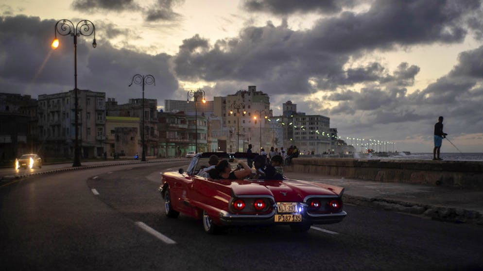 Die Strandpromenade Malecon in Havanna.