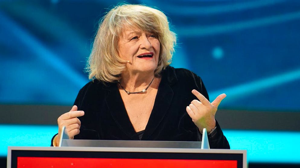 «Bin ich schlauer als Günther Jauch?»: «WWM»-Moderator demontiert sich selbst!. War der schlecht lesbare Monitor schuld? Von allen Promis schnitt Alice Schwarzer am schlechtesten ab.