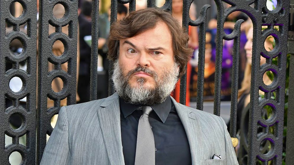 Diese Stars sind kleiner als Sie denken. Werden Frauen in Studien befragt, welche Eigenschaften sie bei einem Mann schätzen, fällt immer wieder das Stichwort «Humor» – eine gute Nachricht für Comedians. Da macht die Körpergrösse dann auch nichts mehr aus. Jack Black etwa misst lediglich 1,68 Meter.