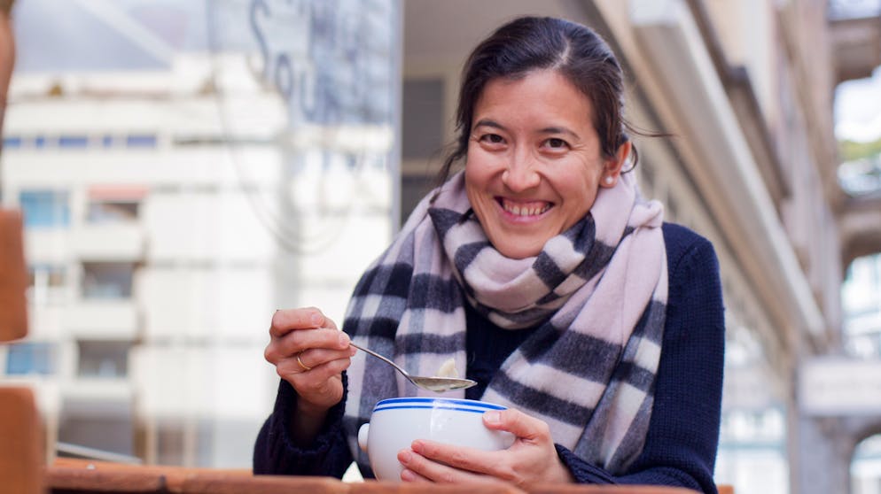 Assem Klammsteiner ist Gründerin von Simply Soup. Sie kommt ursprünglich aus Kasachstan reist aber schon um die Welt seit sie sieben Jahre alt ist.