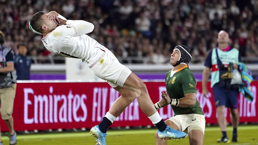 Südafrika zum dritten Mal Weltmeister. Jonny May und die Engländer befanden sich ab Spielbeginn in Rücklage