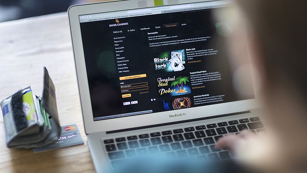 Die Netzsperren für illegale ausländische Glücksspiele im Internet funktionieren nach anfänglichen technischen Schwierigkeiten. (Archivcbild)