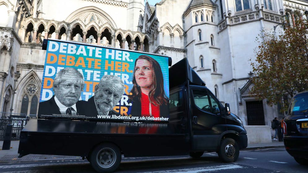 Schon bei der britischen Parlamentswahl in drei Wochen gelten die neue Google-Regeln.