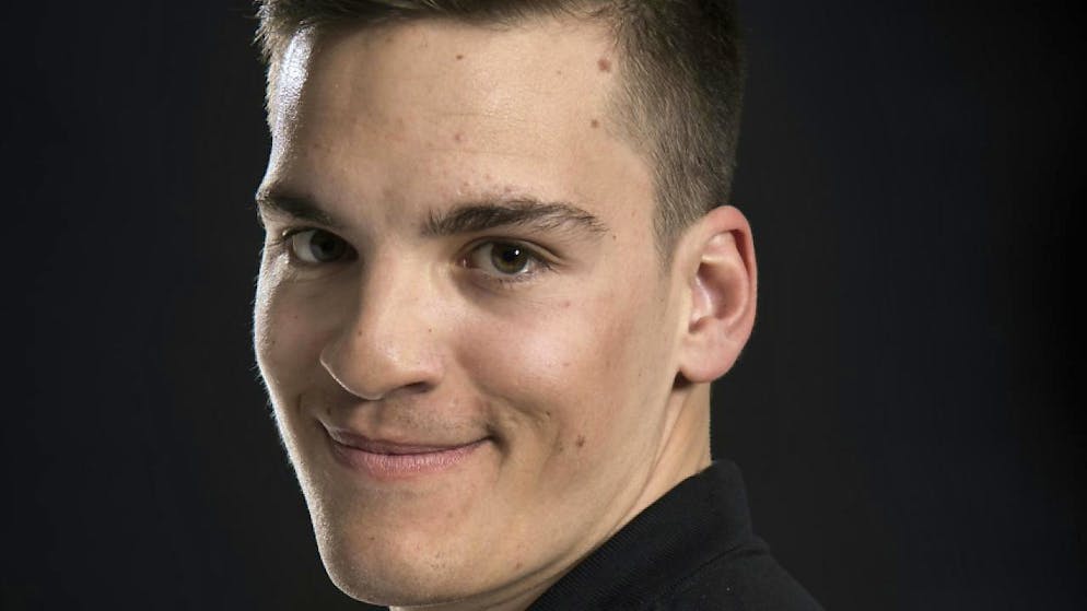 YB, die Frauen-Staffel oder das Ski-Team. Nominierte Paralympische Sportler: Théo Gmür (Ski alpin) gewann in der Kategorie «Stehend» WM-Gold in der Abfahrt und im Super-G und WM-Silber im Riesenslalom.