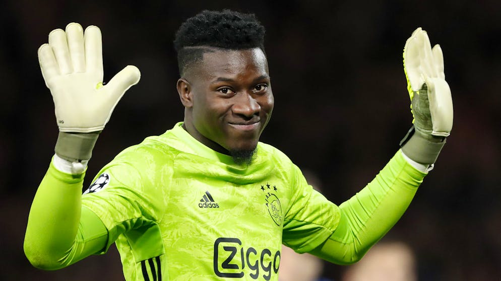 Ajax-Goalie André Onana meint, dass manche Klubs die Finger von dunkelhäutigen Goalies lassen.