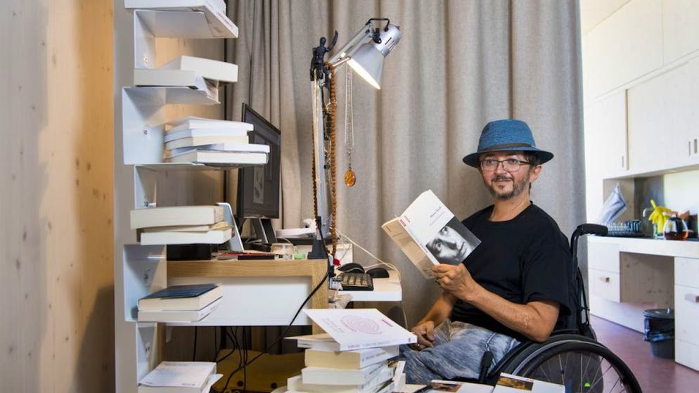 In seinem Roman «Die Panzerung» erzählt Philippe Rahmy mit sprühender Intensität und zugleich leiser Intimität von einer Reise nach China.