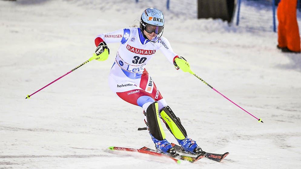 Holdener in Levi nur von Shiffrin geschlagen. Elena Stoffel unterwegs im zweiten Lauf in Levi