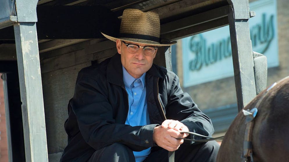 Das sind die Serien-Hits im Dezember. Als er einen Glaubensbruder an die Polizei verrät, bekommt der Pastor Noah Funk (Ryan Robbins, Bild) die Härte der Mafia zu spüren. Um seine Familie vor dem Clan-Boss Eli Voss (Peter Outerbridge) zu schützen, lässt er sich in der Crimeserie «Pure» (16. Dezember, Sony AXN, über Teleclub empfangbar) auf einen verhängnisvollen Drogendeal ein. «Breaking Bad» lässt grüssen.