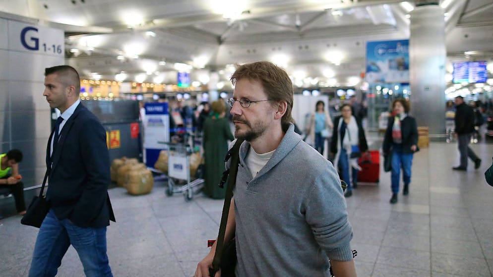 Der deutsche Menschenrechtler Peter Frank STeudtner bei seiner Ausreise aus der Türkei im Oktober 2017. (Archivbild)