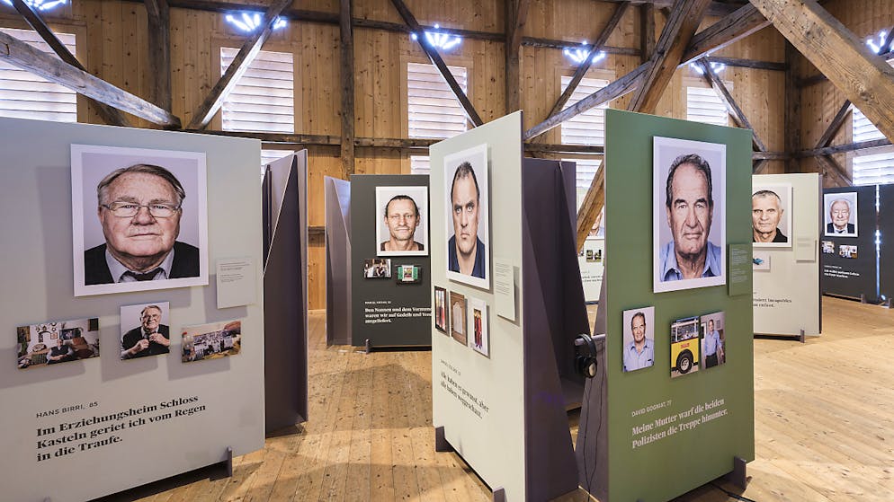 Ehemalige Verdingkinder – hier in einer Ausstellung von 2018 – wollen laut den Initianten des Projekts im Alter selbstbestimmt leben. (Archivbild)