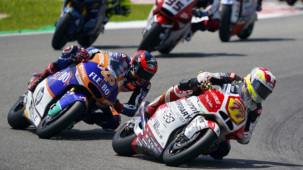 Lüthi Dritter, Alex Marquez Weltmeister. Dominique Aegerter im Rennen in Sepang, welches er als 15. gerade noch in den Punkterängen beendete