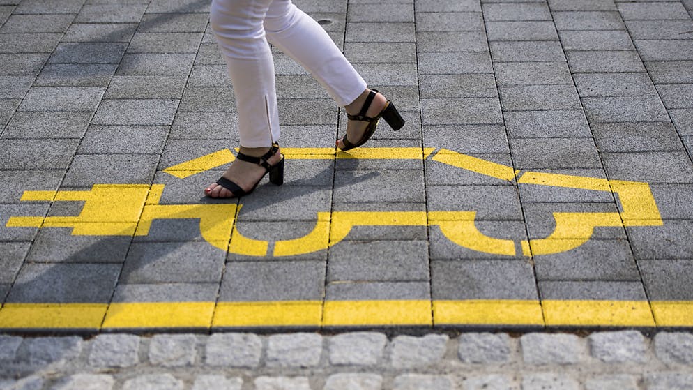 In Deutschland haben die Regierung und die Industrie ein Massnahmenpaket zur Förderung von Elektroautos beschlossen. (Symbolbild)