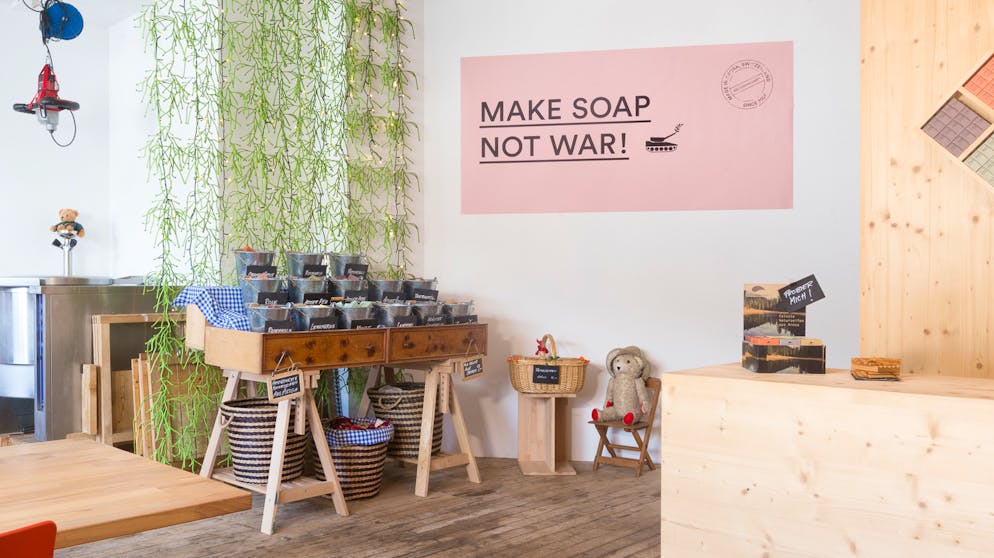 Mit dem Seifenmachen hat Beat Urech etwas gefunden, das er «mit grosser Leidenschaft und Begeisterung ausübt – und das ist doch keine Selbstverständlichkeit, oder?».