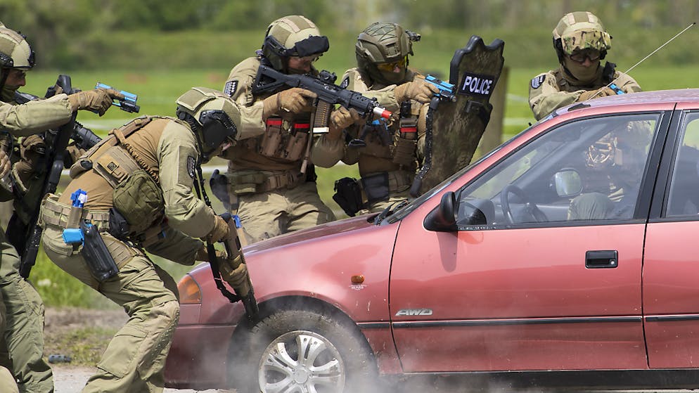 Die konkreteste Terrorgefahr geht von sogenannten «Dschihad-Reisenden» aus, erklärt NDB-Vizechef Jürg Bühler in einem Interview. (Symbolbild)