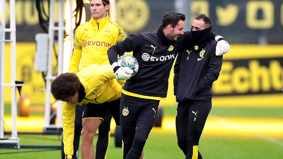 Dortmund und Favre schöpfen wieder Mut. Gut aufgelegt: Roman Bürki und Paco Alcacer (rechts) könnten nach Verletzungen für Dortmund in der Champions League wieder zum Einsatz kommen.