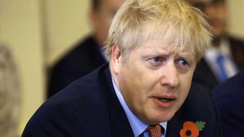 Die britische Opposition wirft dem Regierungschef Boris Johnson vor, einen möglicherweise Sprengkraft bergenden Bericht des Geheimdienstausschusses bis nach der Parlamentswahl zurückhalten zu wollen. Es geht um eine mögliche Einmischung Russland in die Brexit-Kampagne.