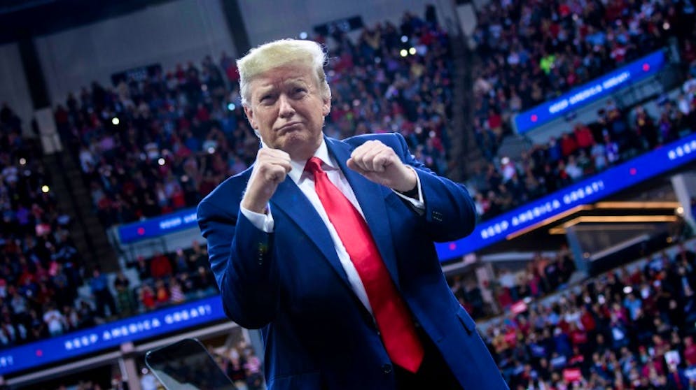 Donald Trump ist gemäss einer aktuellen Umfrage gar nicht so schlecht gerüstet, bei der Wahl im nächsten Jahr seinen Sitz im Weissen Haus zu verteidigen. Die Demokraten werden jedenfalls schon nervös.