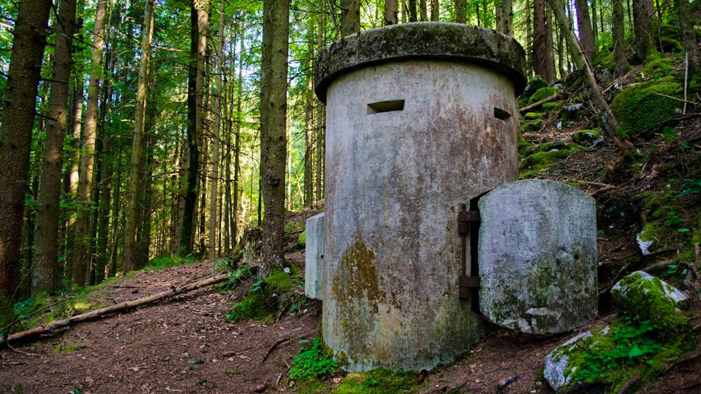 Grabungsarbeiten, die verbinden. Nicht immer ist die militärische Bedeutung der Anlagen ganz offensichtlich.