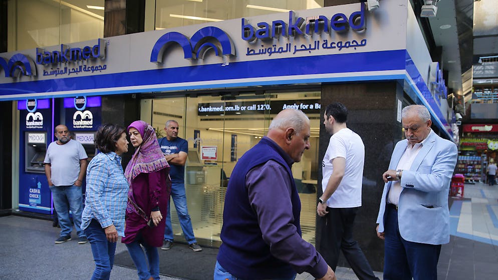 Im Libanon haben Sparer sowie Anleihegläubiger grosse Angst um ihr Geld – die Behörden am Wochenende versuchen, die Lage mit neuen Massnahmen in den Griff zu bekommen. (Archivbild)