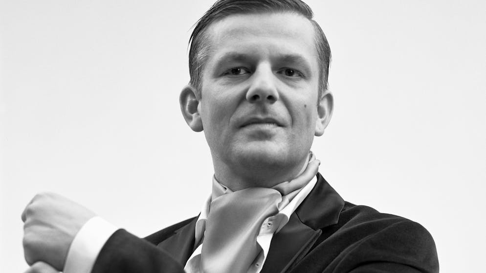 Rainer Maria Salzgeber: 25 Jahre SRF – die Bild-Retrospektive. 2008