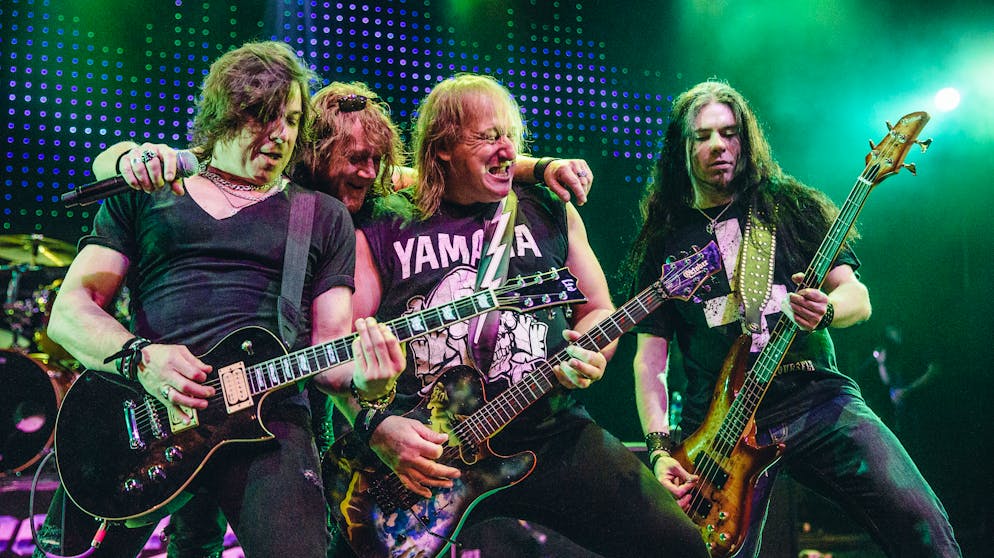 Heavy-Metal-Festival auf hoher See. 60 Bands sorgen dafür, dass die rund 3'000 Fans aus aller Welt etwas auf die Ohren bekommen. 2019 waren über 70 Nationalitäten an Bord vertreten. 