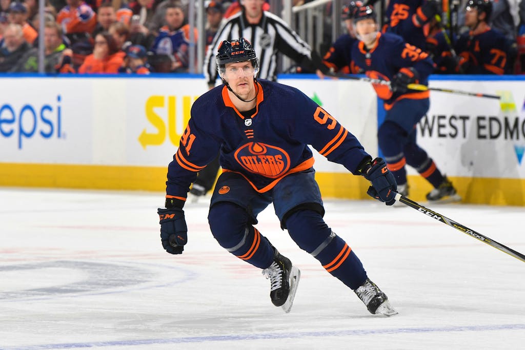 Haas non basta agli Oilers, perdono anche gli Sharks, Kubalik settima rete