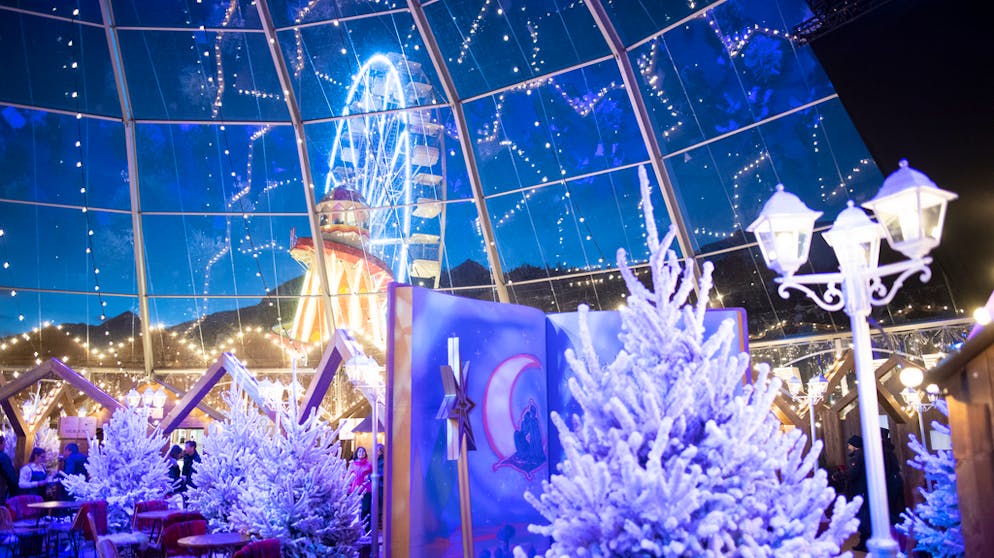 Indische Pre-Wedding-Party mit 850 Gästen steigt in St. Moritz. Kitschfrei ist das elles nicht, soll es vermutlich aber auch nicht sein.