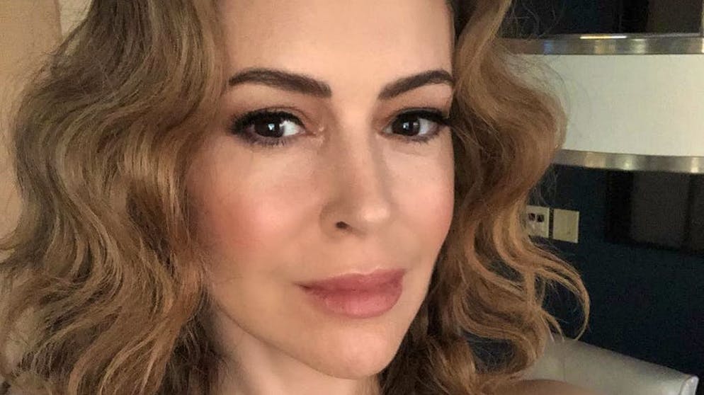 Che fine hanno fatto le star delle sit-com cult degli anni Ottanta?. Attrice in voga negli anni Novanta e Duemila, Alyssa Milano ha ottenuto parti di primo piano in «Melrose Place» e «Streghe».