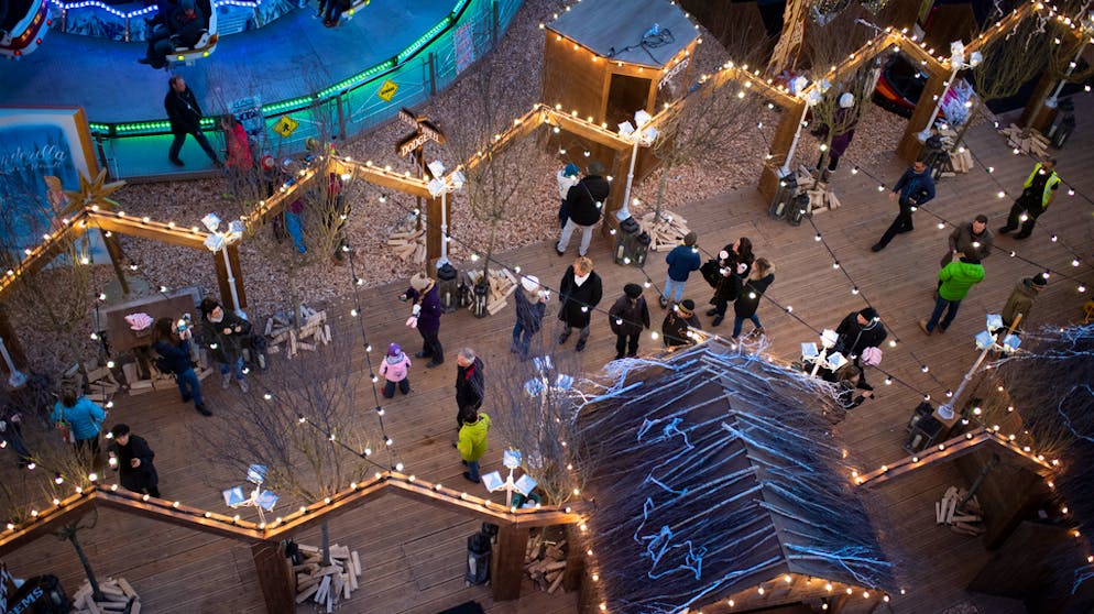 Indische Pre-Wedding-Party mit 850 Gästen steigt in St. Moritz. Die Feier soll mit allem drum und dran Millionen von Franken verschlungen haben.