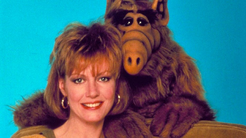 Che fine hanno fatto le star delle sit-com cult degli anni Ottanta?. No, Kate (Anne Schedeen), la mamma, non avrebbe mai potuto diventare davvero amica di Alf, che metteva letteralmente scompiglio nella casa dei Tanner.