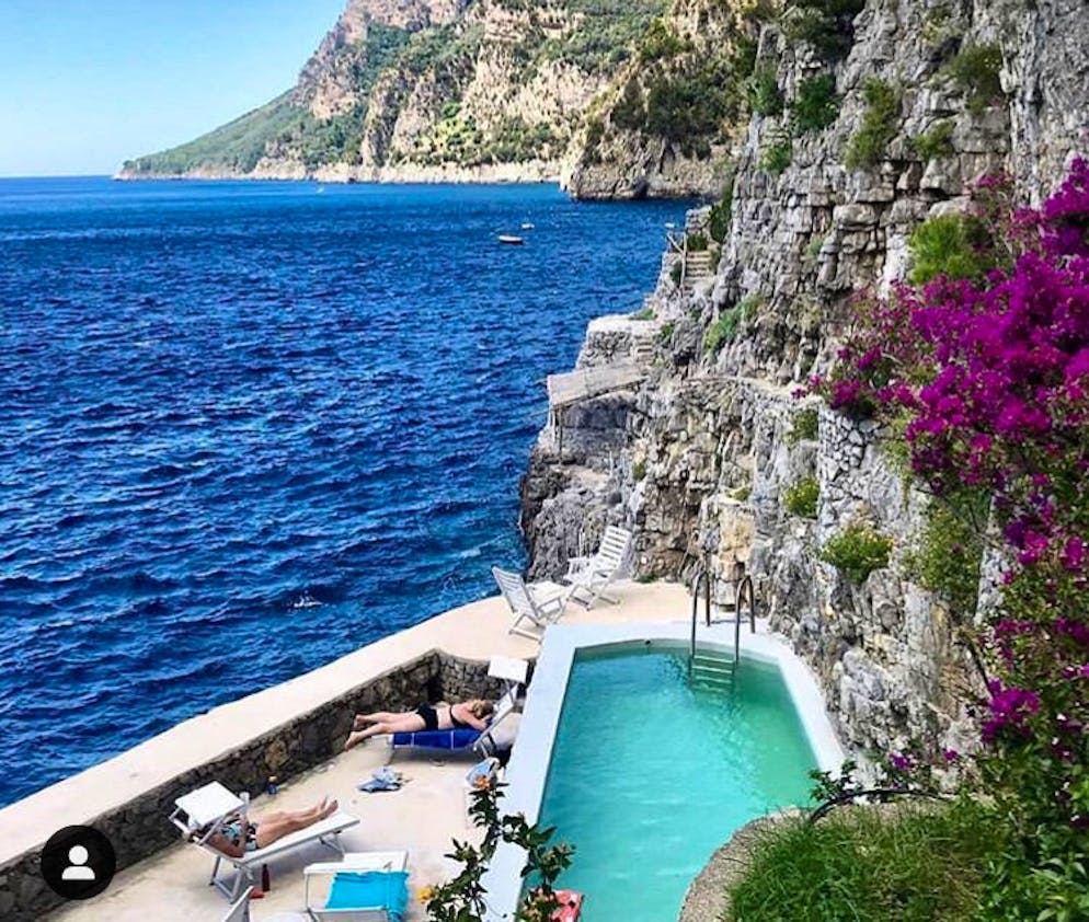 Wo unser Herz ist, da sind wir zu Hause. Warum Herzen bei diesen Airbnb-Unterkünften mitunter höherschlagen, wird beim Anblick der mal charmanten, mal stylischen, aber immer von atemberaubender Natur umgebenen Rückzugsorten klar.